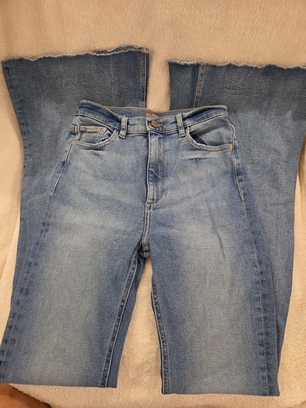DL1961 Rachel Flare Jeans 24 Ultra High Rise Instasculpt 35" Dark Sea View